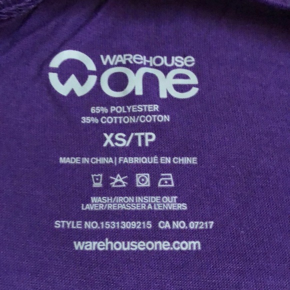 Knot Ruffle Front Top - Picture 4 of 4